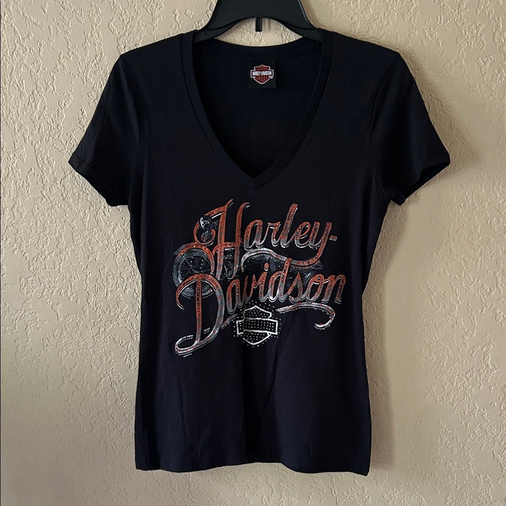 Harley-Davidson Women's Black and Red Graphic Tee
